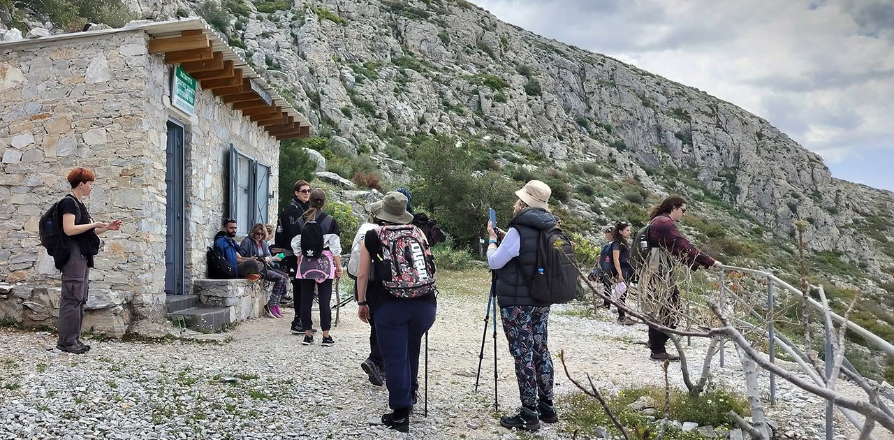 hymettus refuge_G-Mitropoulos