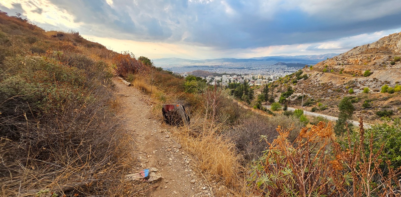 hymettus-kareas-no18_18b-trail